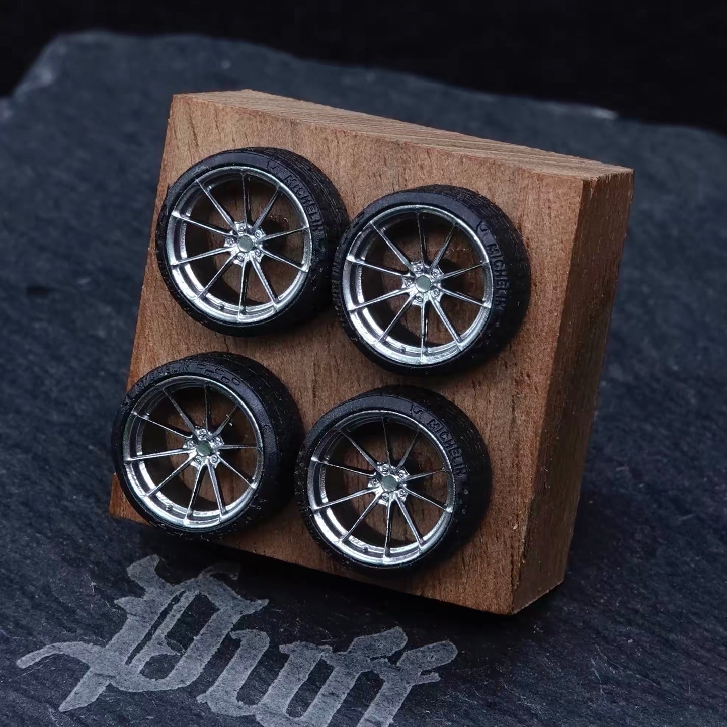 1/64 Diecastory HRE P104CS Custom Wheels 8.8mm | Premium Axle-Mount Rims for Diecast Car Modification