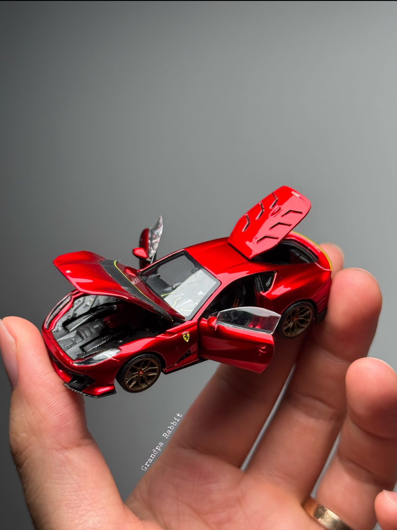 1:64 Ferrari 812 Competizione Full Opening Diecast Model Car | Collector Edition