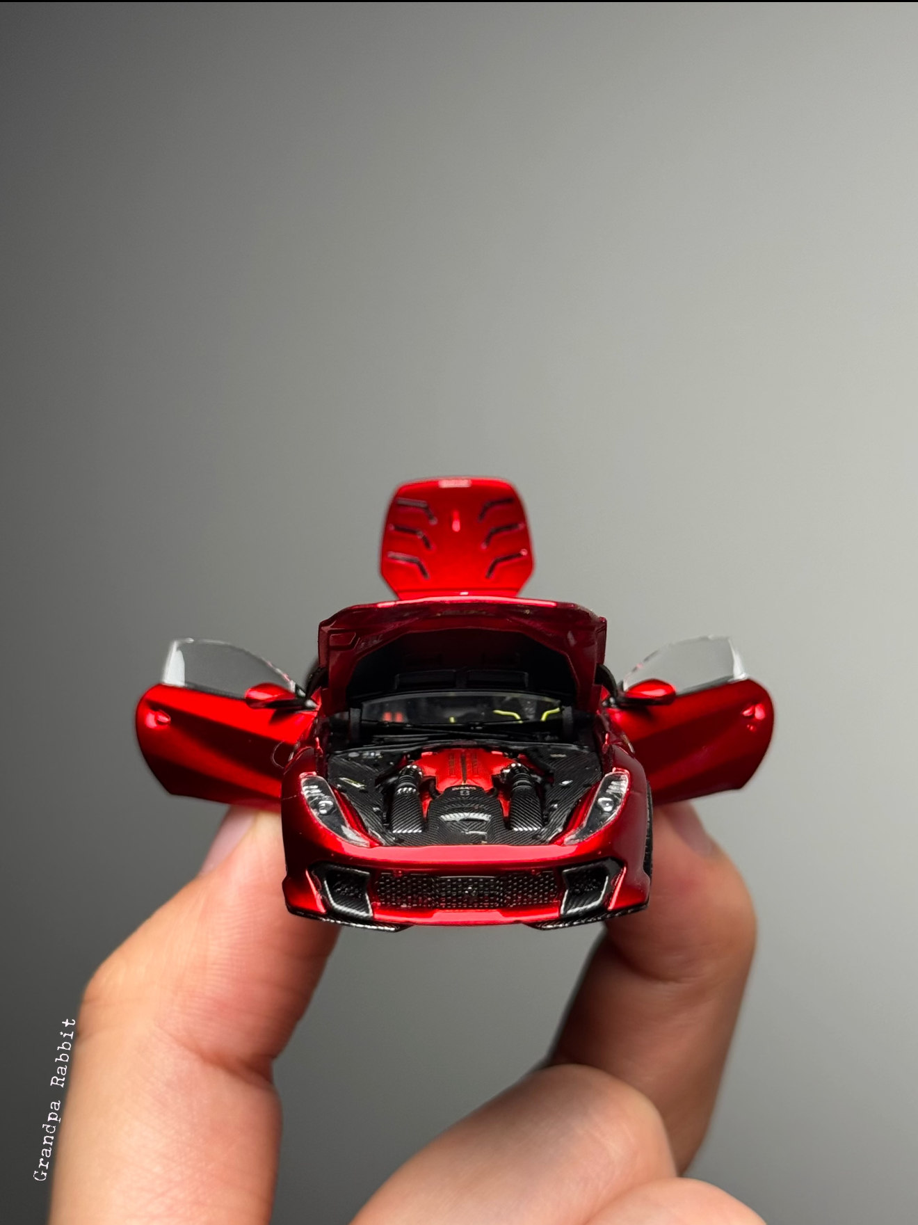 1:64 Ferrari 812 Competizione Full Opening Diecast Model Car | Collector Edition