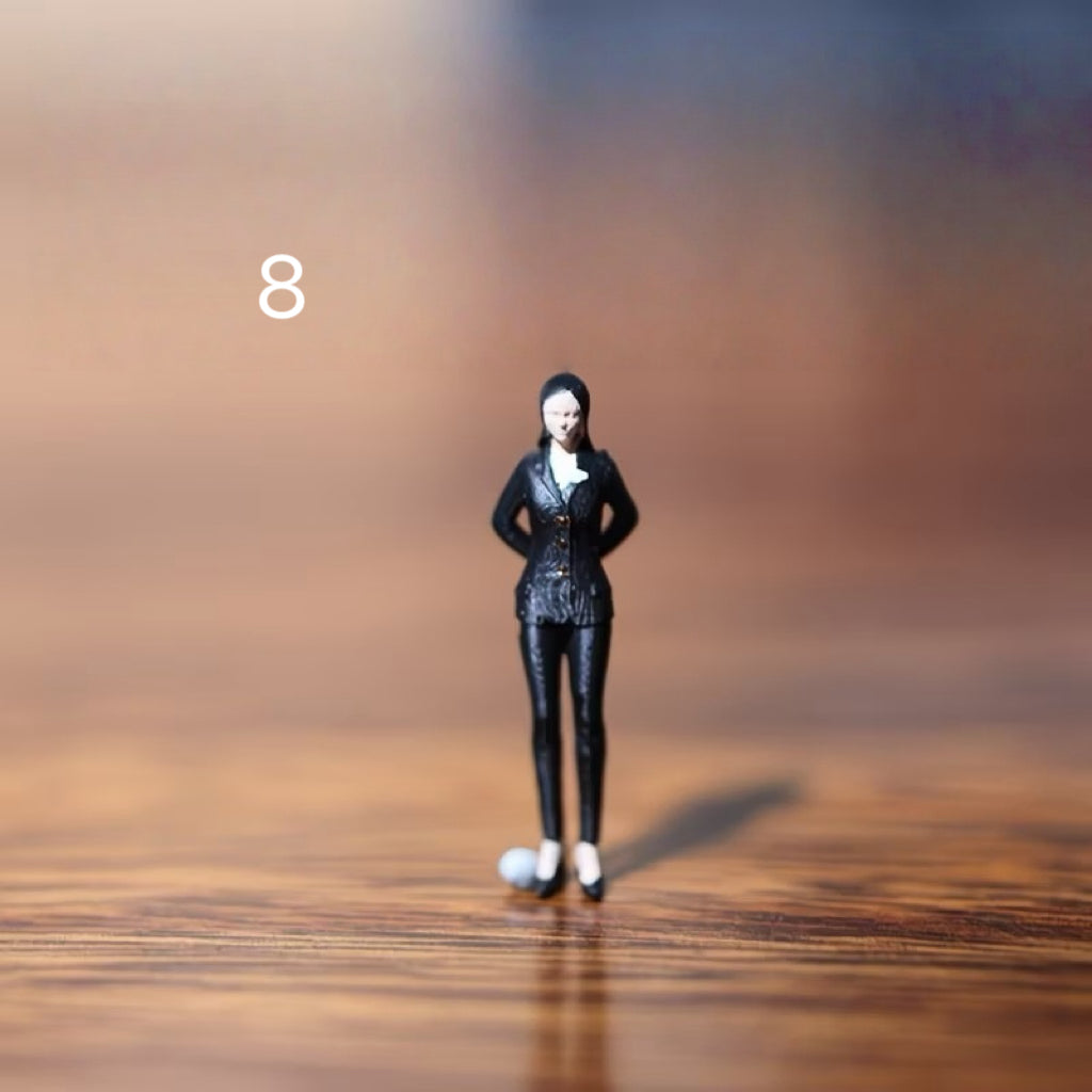 1:64 Scale Resin Figure Model Miniature People Set Diorama Accessories for Diecast Car Display
