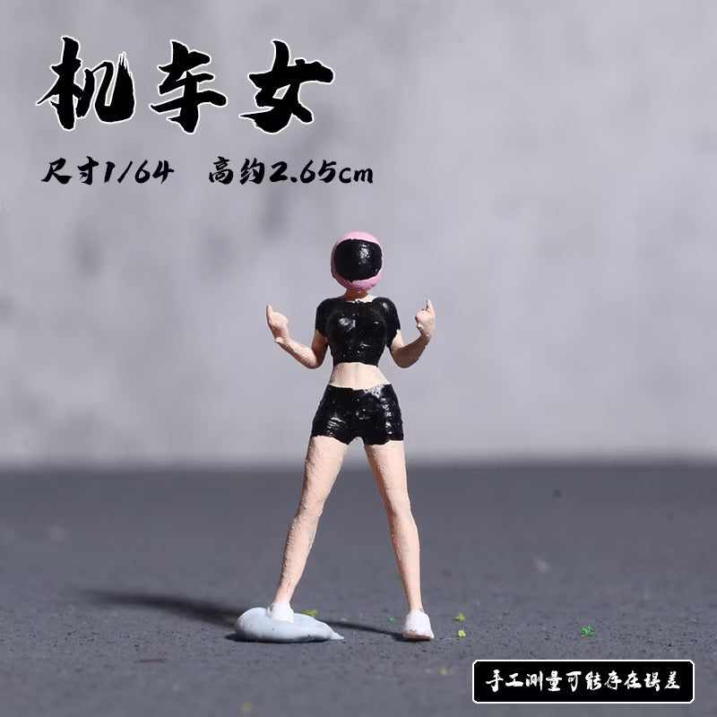 1:64 Scale Mini Mechanic & Car Wash Worker Figure, Diecast Model Diorama Accessory, Scene Decoration