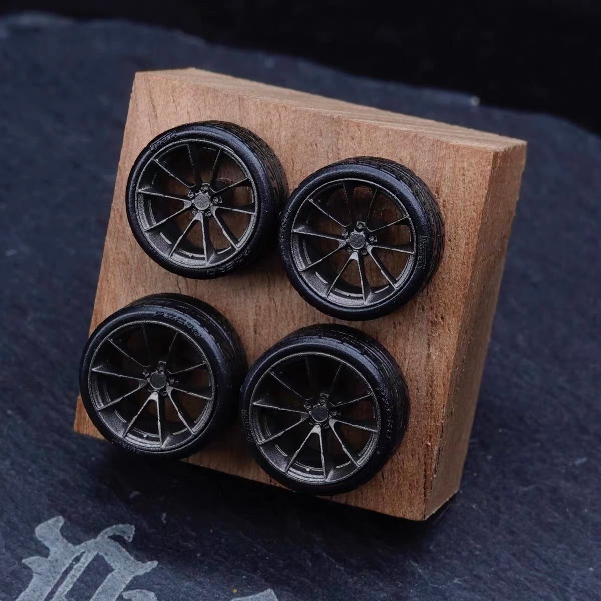Puff Studio 1:64 Ferrari 812 Wheels | Front 8.5mm Rear 8.8mm Axle OEM Style Aggressive Stance Diecast Custom Wheels