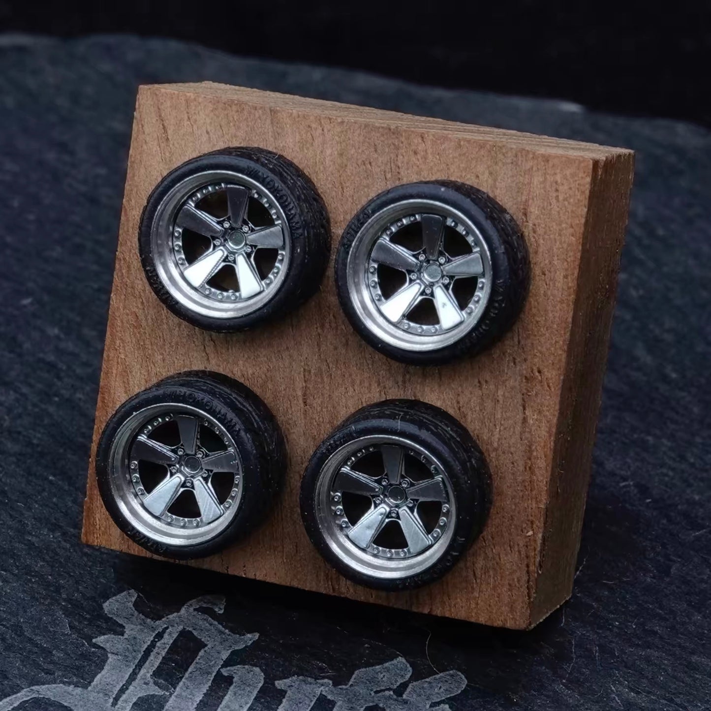 Puff Studio 1:64 Porsche Fuchs Wheels 7.5mm Axle | OEM Classic Style Stance Diecast Custom Wheel Set