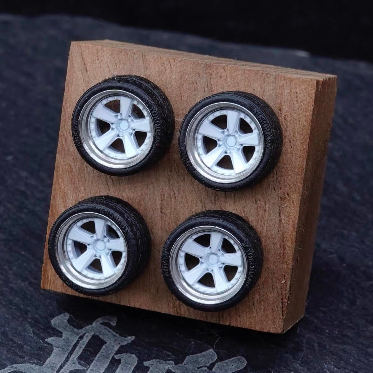 Puff Studio 1:64 Porsche Fuchs Wheels 7.5mm Axle | OEM Classic Style Stance Diecast Custom Wheel Set