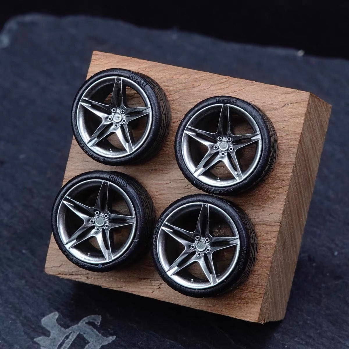 Puff Studio 1:64 Ferrari SF90 Wheels | Front 8.5mm Rear 8.8mm Axle OEM Style Aggressive Stance Diecast Custom Wheel Set