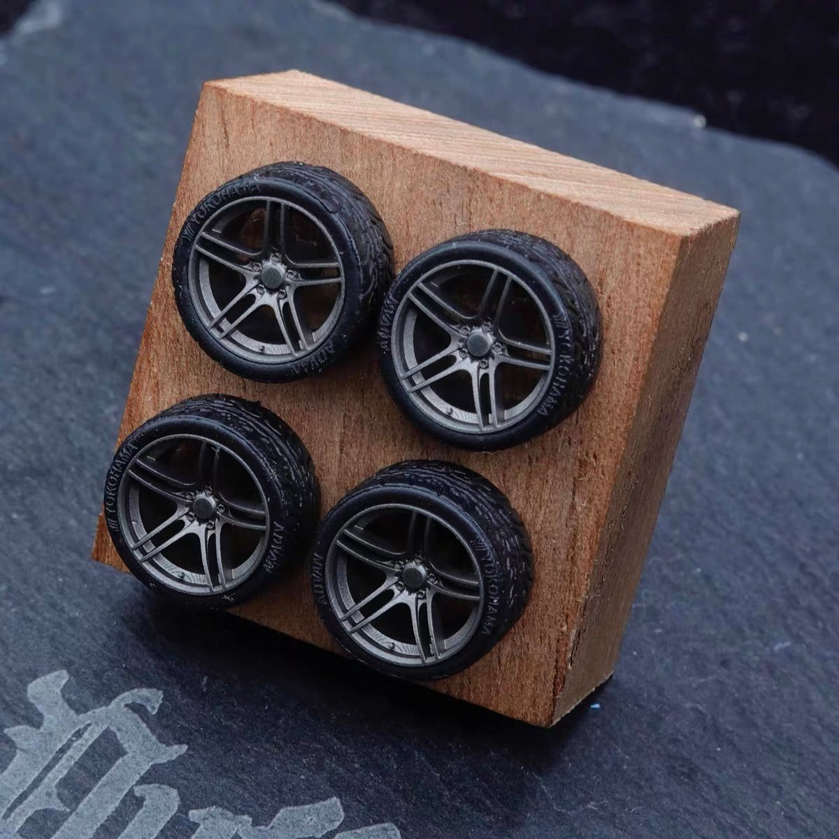 Puff Studio 1:64 BMW 313 8.1mm Axle Wheels | Aggressive Stance Custom Diecast Wheel Set