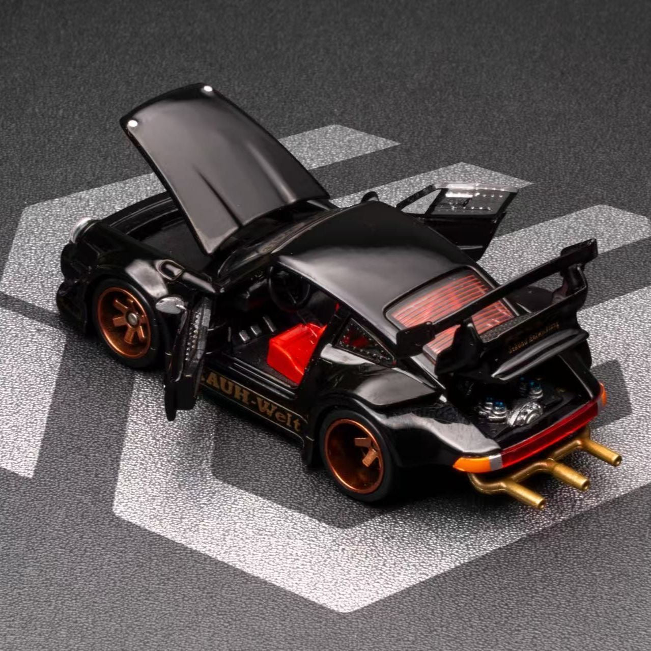 FG 1:64 Porsche RWB 930 Diecast Model Car Full Opening Black Collectible Display Model