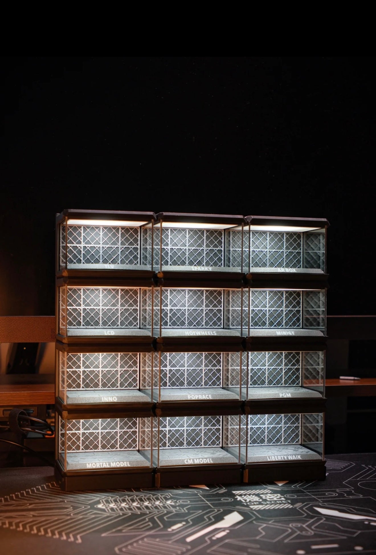 Pre-Order | Ships Within 30 Days | 1:64 Modular Magnetic Display Case for Diecast Model Cars | Stackable Dustproof Showcase