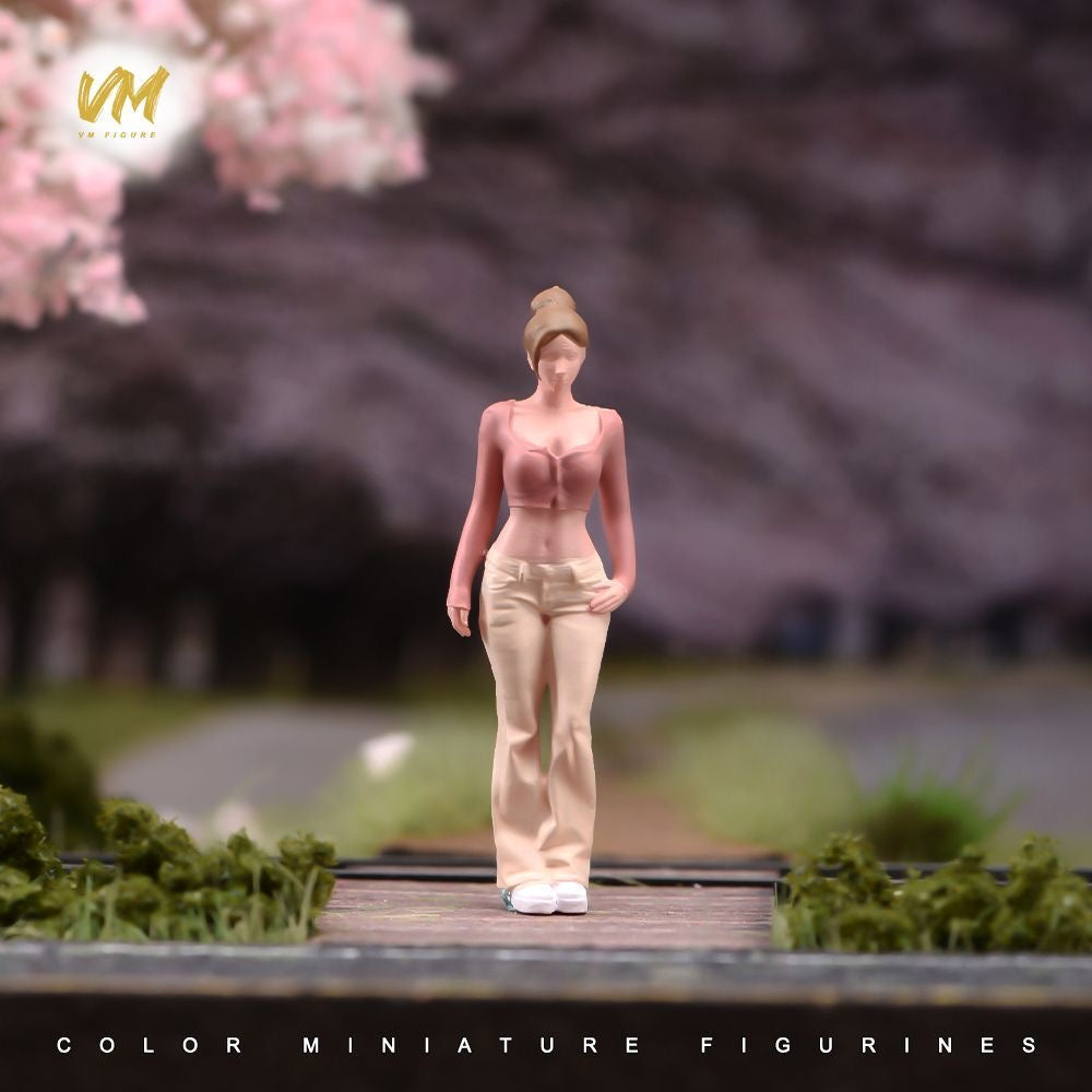 1:64 Urban Fashion Female Figure | Hand-Painted Miniature Diorama Figure for Diecast Model Cars